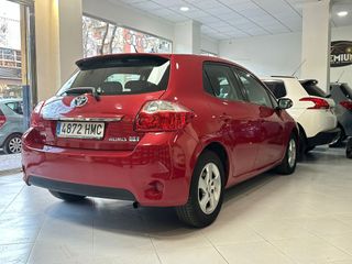 Toyota Auris HIBRIDO 2012 SOLO 61000 KILOMETROS