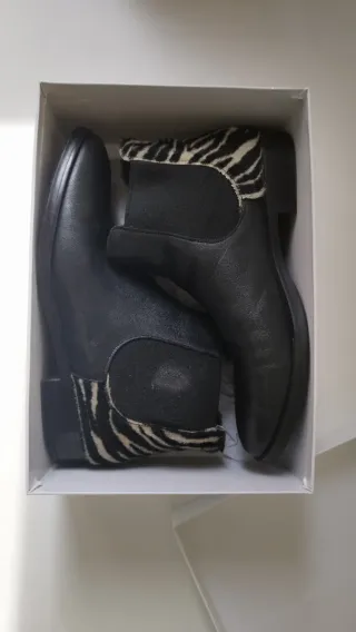 Stivaletti Chelsea in Pelle - Made in Italy Zebra