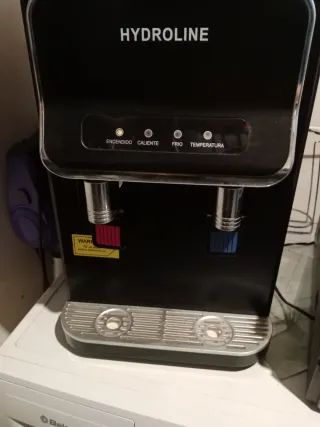 Dispensador de agua HYDROLINE