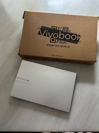 Asus Vivobook 15 F1504VA-NJ990W