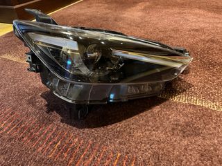 Faro Derecho Mazda CX3