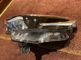 Faro Derecho Mazda CX3