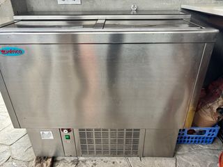 Nevera de barra de acero inoxidable