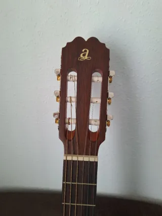 Guitarra Admira Sevilla Clásica