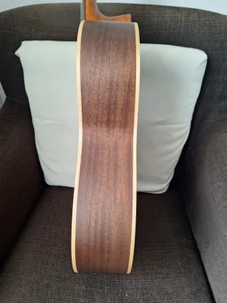 Guitarra Admira Sevilla Clásica