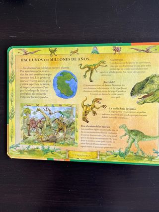 DINOSAURIOS.(LIBRO-PUZLE)