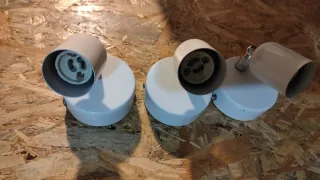 3 portalámparas de luz blancos