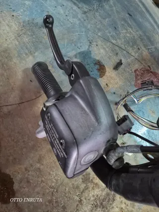 Maneta Izquierda BMW K1200LT