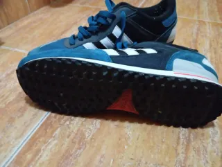 Pares Zapatillas Puma Negras