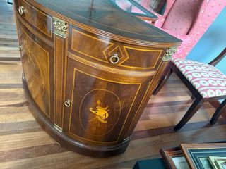 Consola de madera y cristal