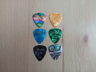 Juego de púas variadas para guitarra