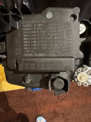 Faro Izquierdo Mazda CX3