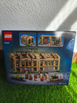 LEGO Harry Potter 76445 Clase Herbología