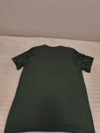 Camiseta Nike Talla L Verde Militar