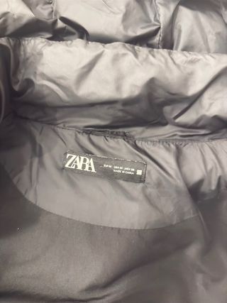 Chaqueta larga plumífero Zara negra