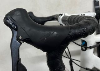 Bicicleta de carretera B’Twin Alur 700 de aluminio