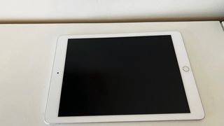 iPad 6ª Gen 32GB Plata