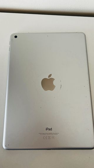 iPad 6ª Gen 32GB Plata