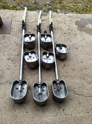 8 bebederos acero inoxidable para lechones