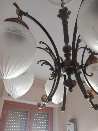 Lampadario vintage chic oro e trasparente