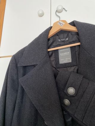 Abrigo paño Pull and Bear Talla L