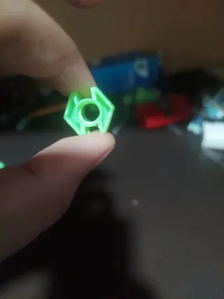 Beyblade con cargador y cuerda