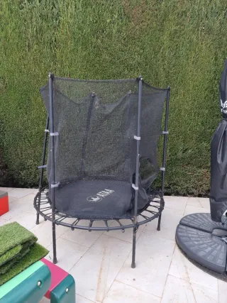 Cama elástica infantil con red de seguridad