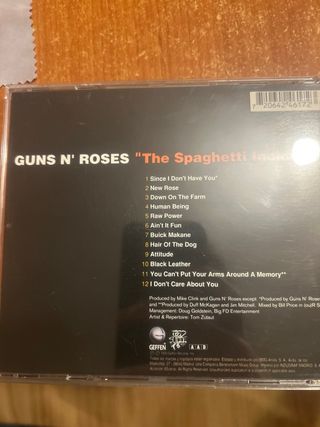 CD Guns N' Roses - The Spaghetti Incident?