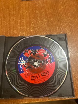 CD Guns N' Roses - The Spaghetti Incident?