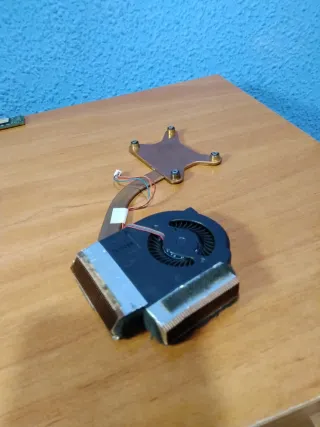 Ventilador disipador Lenovo portátil