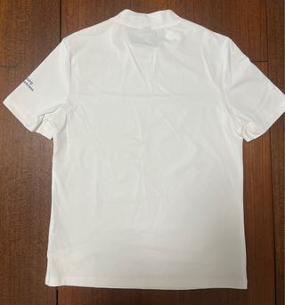 Camiseta SHEIN blanca cuello alto S