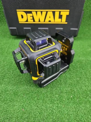 Nivel Láser DeWalt DCLE34031D1-QW