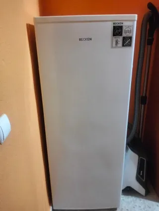 Congelador vertical con cajones