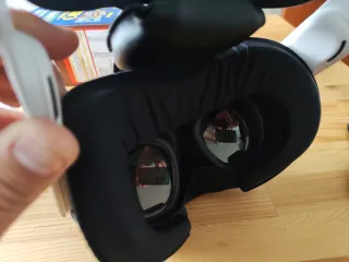 Meta Quest 3 VR Headset e Controlli