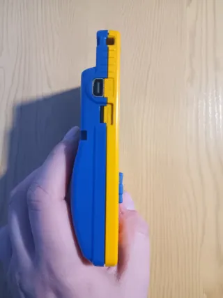 Game Boy Color Pikachu Edición Especial