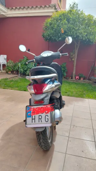 Piaggio Liberty 125 Scooter Negra/Azul