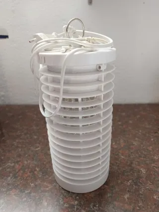 Lámpara Mata Insectos Eléctrica