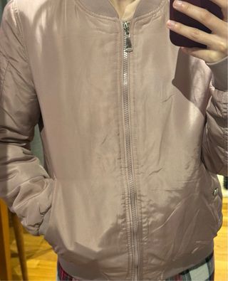 Chaqueta bomber rosa claro