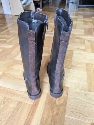 Botas altas Geox piel marrón T38