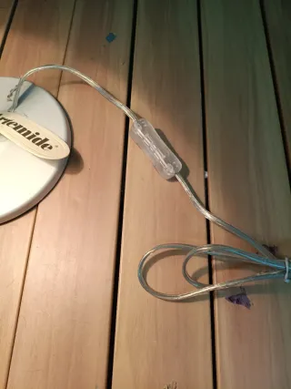 Lámpara de mesita de noche Artemide