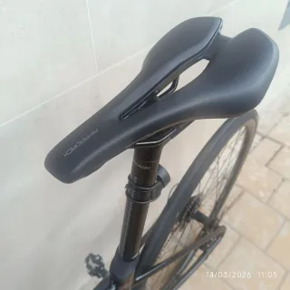 Bicicleta GIANT CONTEND