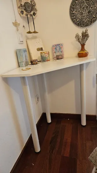 Escritorio Cantonero Blanco y Madera tres patas