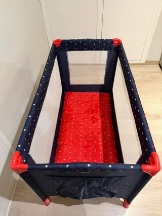 Cuna de viaje Bbest con colchón