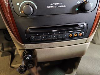 Chrysler Voyager LX 2.8 CRD Auto