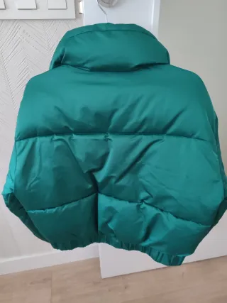 Cazadora verde acolchada