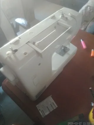 Máquina de coser Kneissel