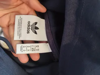 Sudadera Adidas azul y morada