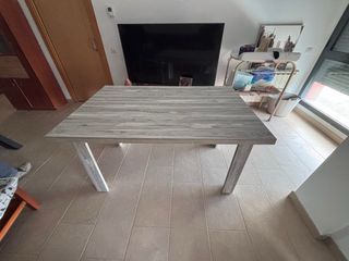 Mesa de comedor extensible