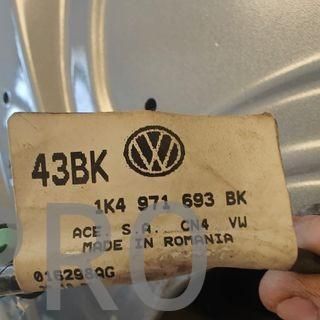 PUERTA TRASERA IZQUIERDA VOLKSWAGEN GOLF USADO