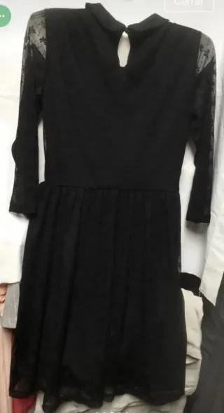 Vestido negro Clock House encaje